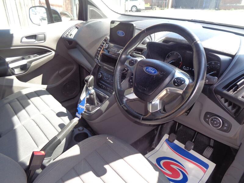 FORD TRANSIT CONNECT
