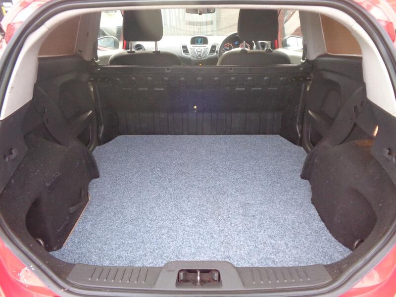 FORD FIESTA VAN