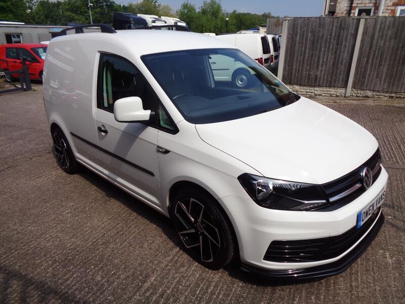 VOLKSWAGEN CADDY
