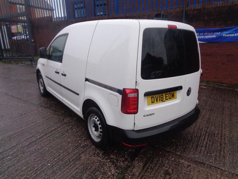 VOLKSWAGEN CADDY
