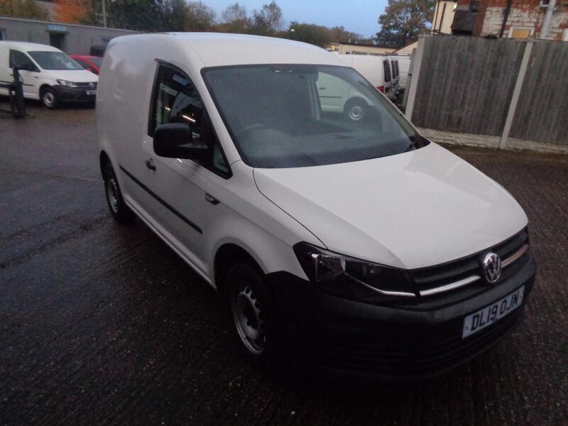 VOLKSWAGEN CADDY