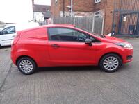 FORD FIESTA VAN