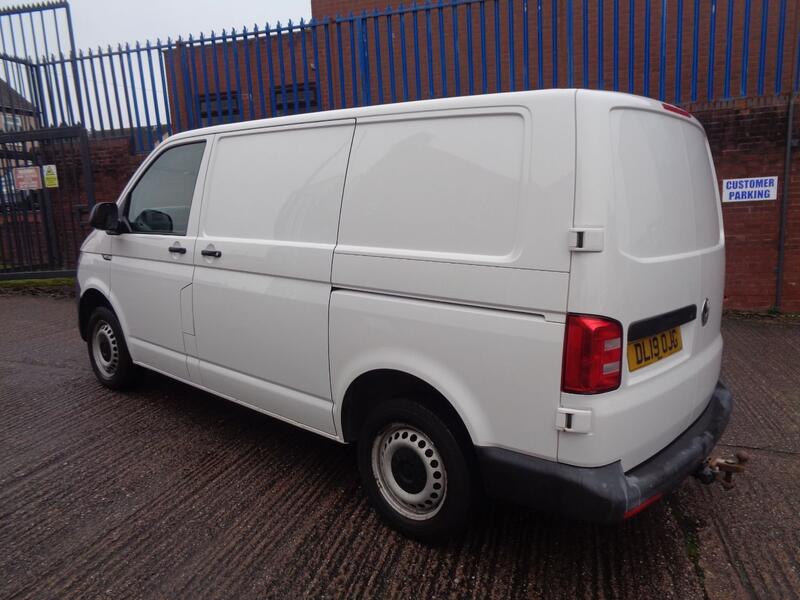VOLKSWAGEN TRANSPORTER