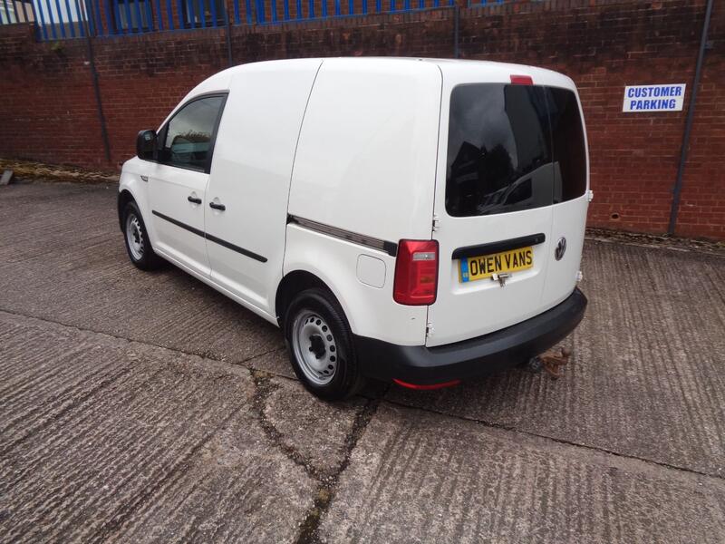 VOLKSWAGEN CADDY