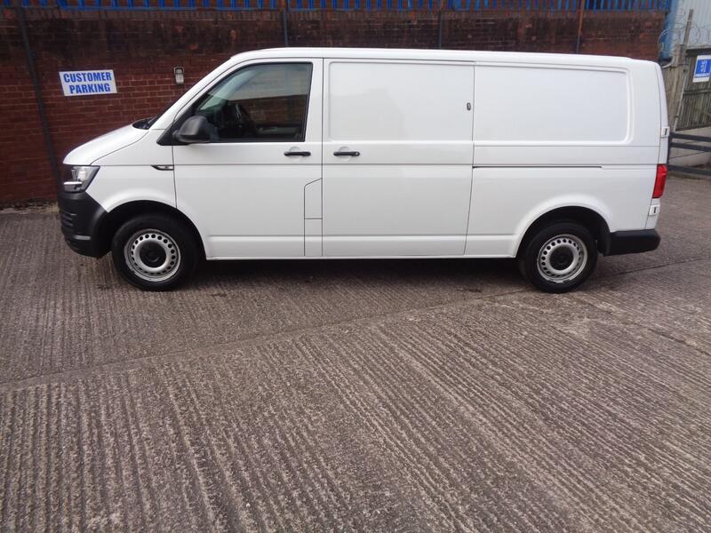 VOLKSWAGEN TRANSPORTER