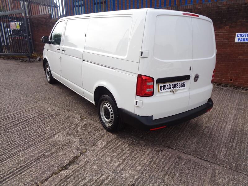 VOLKSWAGEN TRANSPORTER