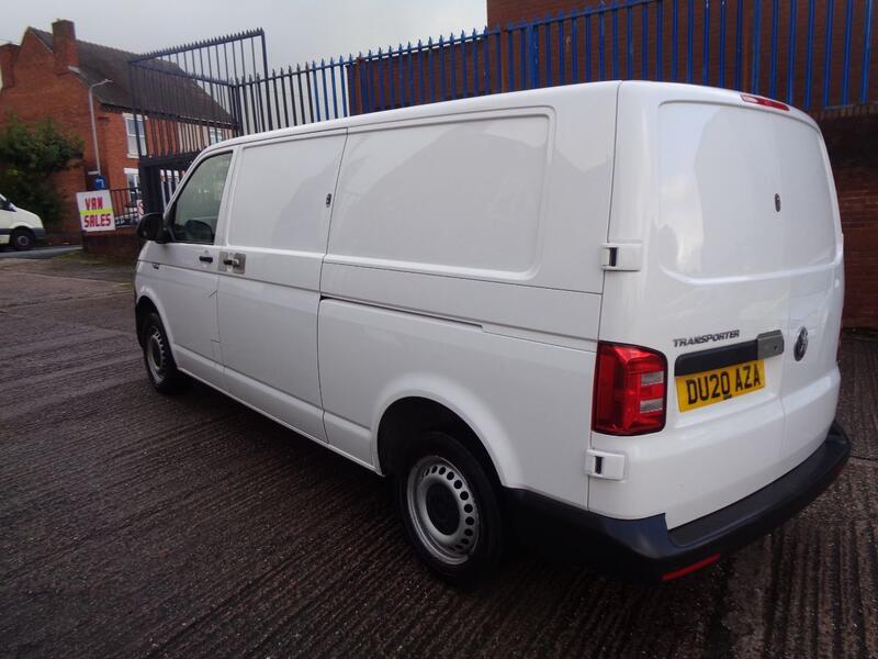 VOLKSWAGEN TRANSPORTER