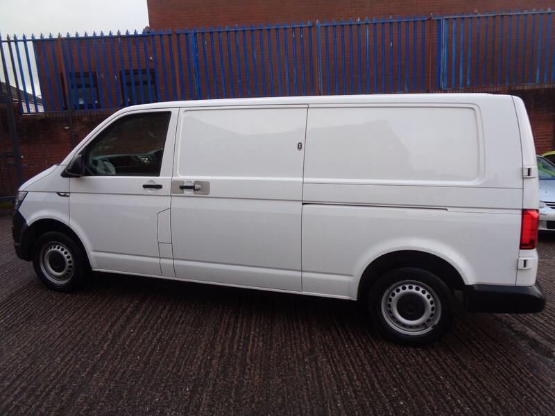 VOLKSWAGEN TRANSPORTER