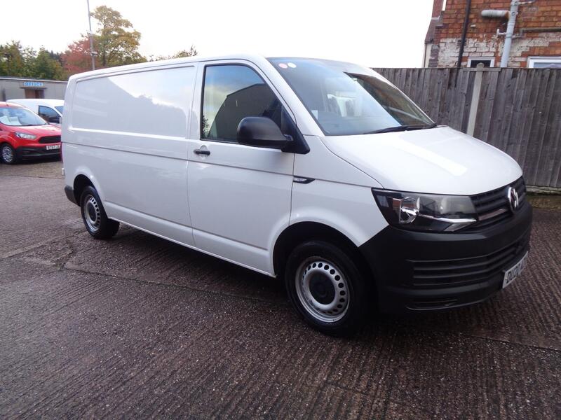 VOLKSWAGEN TRANSPORTER