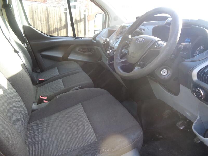 FORD TRANSIT CUSTOM