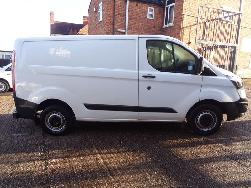 FORD TRANSIT CUSTOM