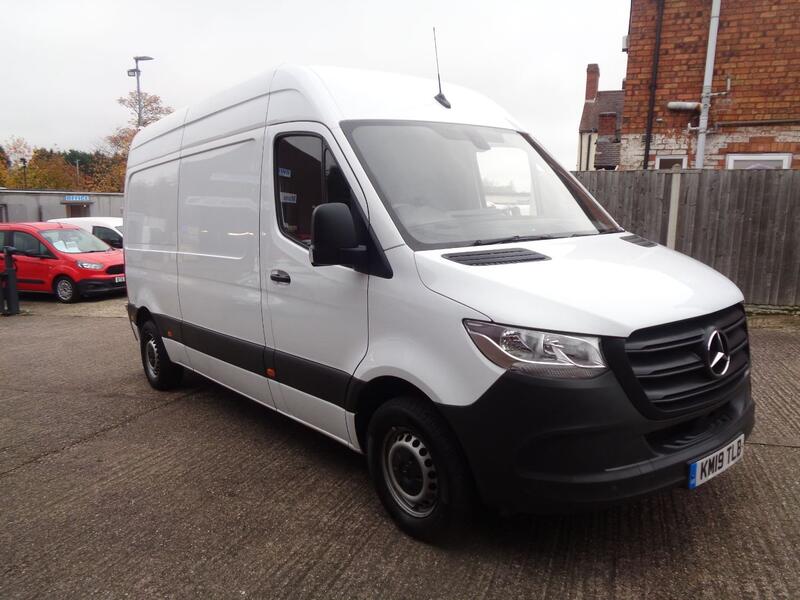 MERCEDES-BENZ SPRINTER