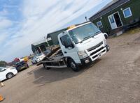 MITSUBISHI CANTER