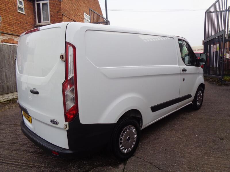 FORD TRANSIT CUSTOM