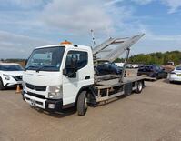 MITSUBISHI CANTER