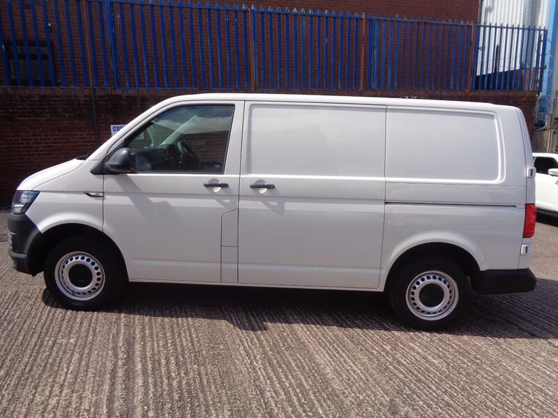VOLKSWAGEN TRANSPORTER