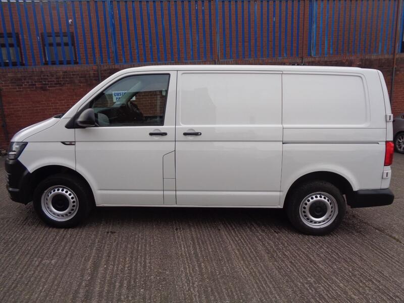 VOLKSWAGEN TRANSPORTER