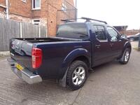 NISSAN NAVARA