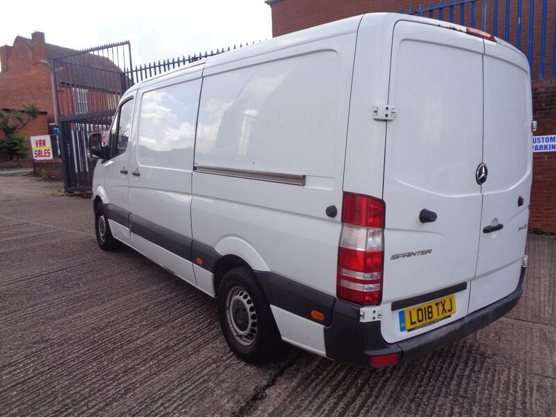 MERCEDES-BENZ SPRINTER