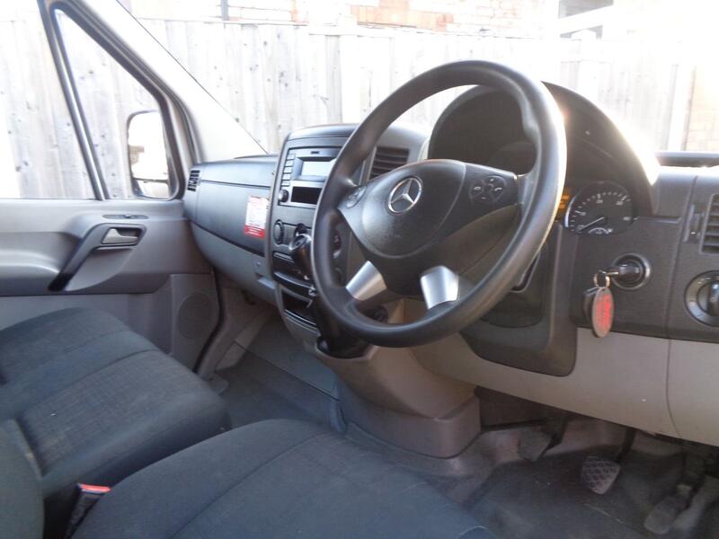 MERCEDES-BENZ SPRINTER