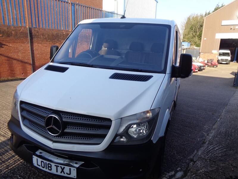 MERCEDES-BENZ SPRINTER