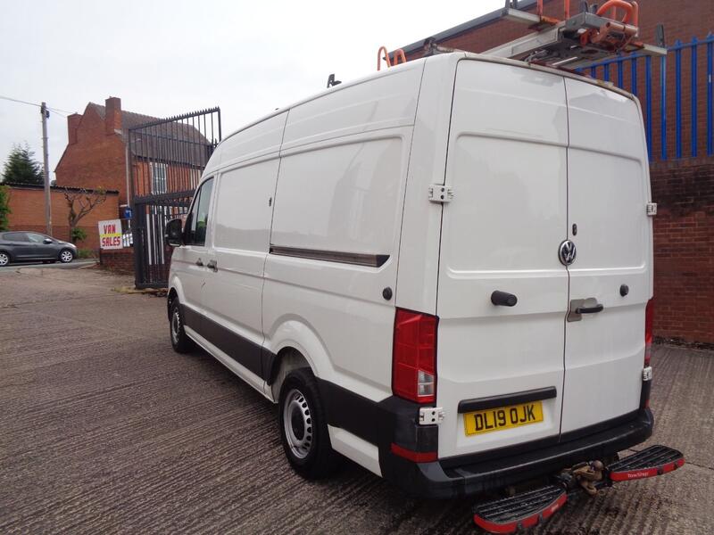 VOLKSWAGEN CRAFTER