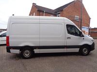MERCEDES-BENZ SPRINTER
