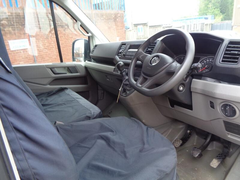 VOLKSWAGEN CRAFTER