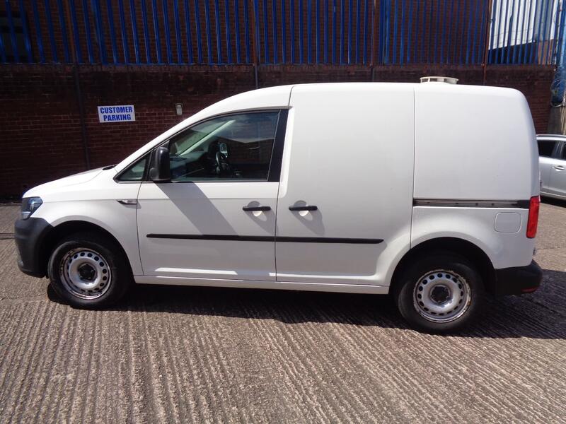 VOLKSWAGEN CADDY